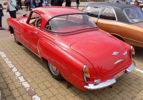 Zaboravljeni ljepotan koji je još 1958. godine oduševio na salonu automobila u New Yorku i ponio laskavu titulu »najljepšeg evropskog putničkog automobila«, fotografija 4
